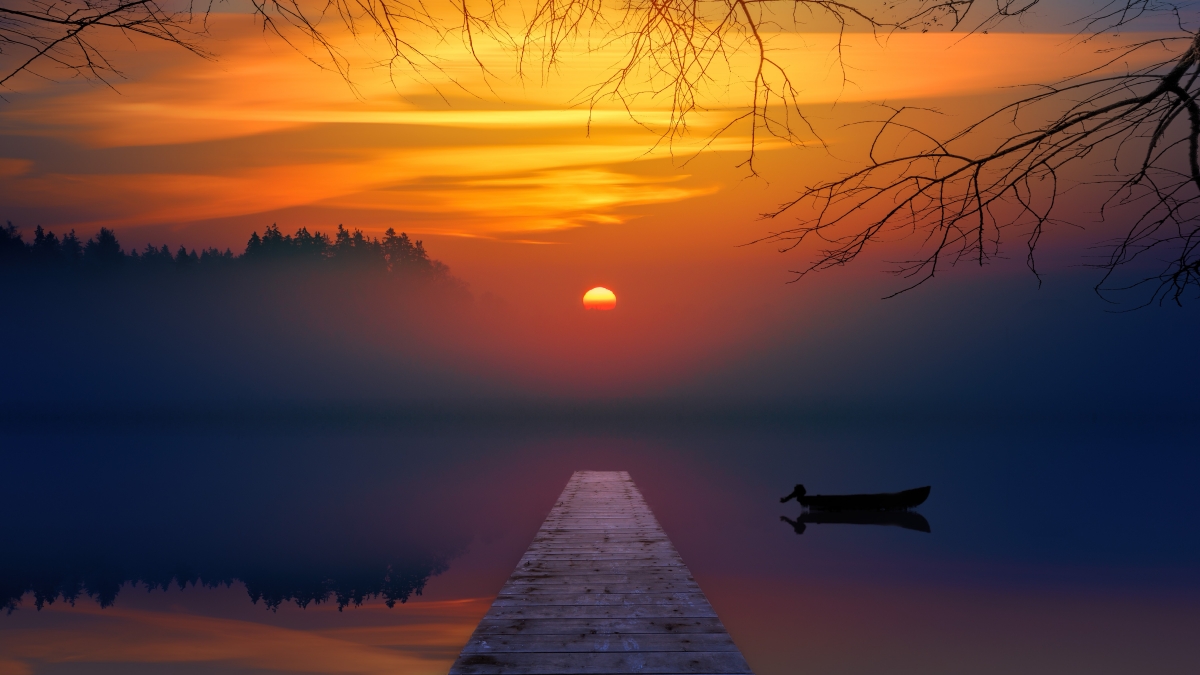 夕阳湖水照片图片