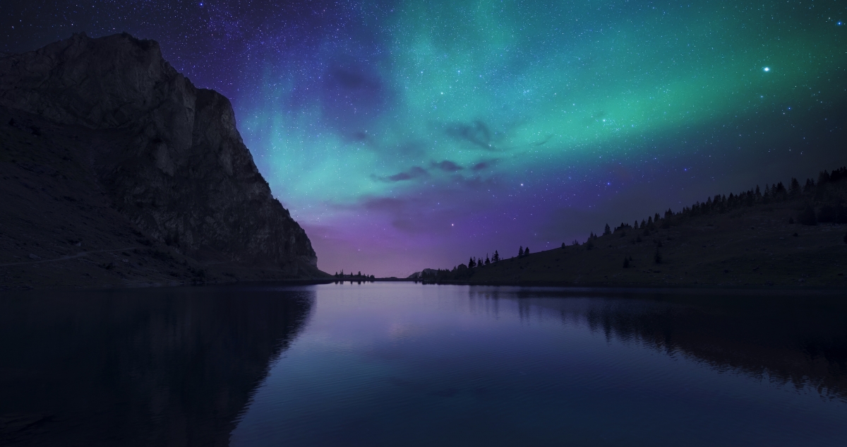 夜幕降临 夜空星星湖水山风景图片