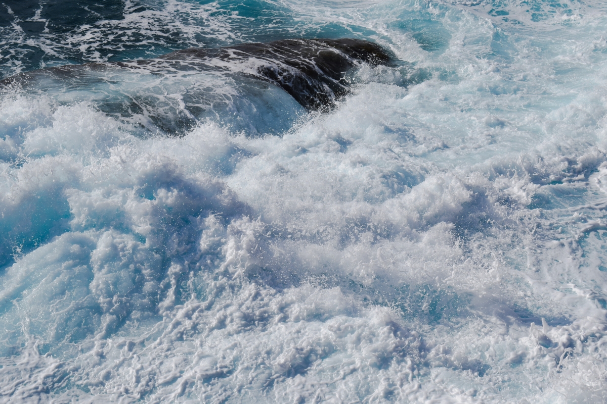 大漩涡-波涛汹涌的大海 泡沫 4k图片