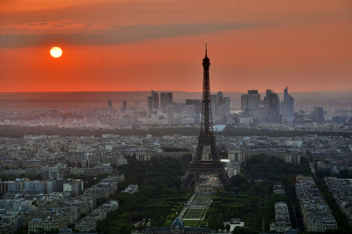 法国巴黎 埃菲尔铁塔 城市公园 6K风景图片