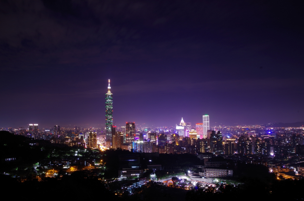台湾城市夜景图片