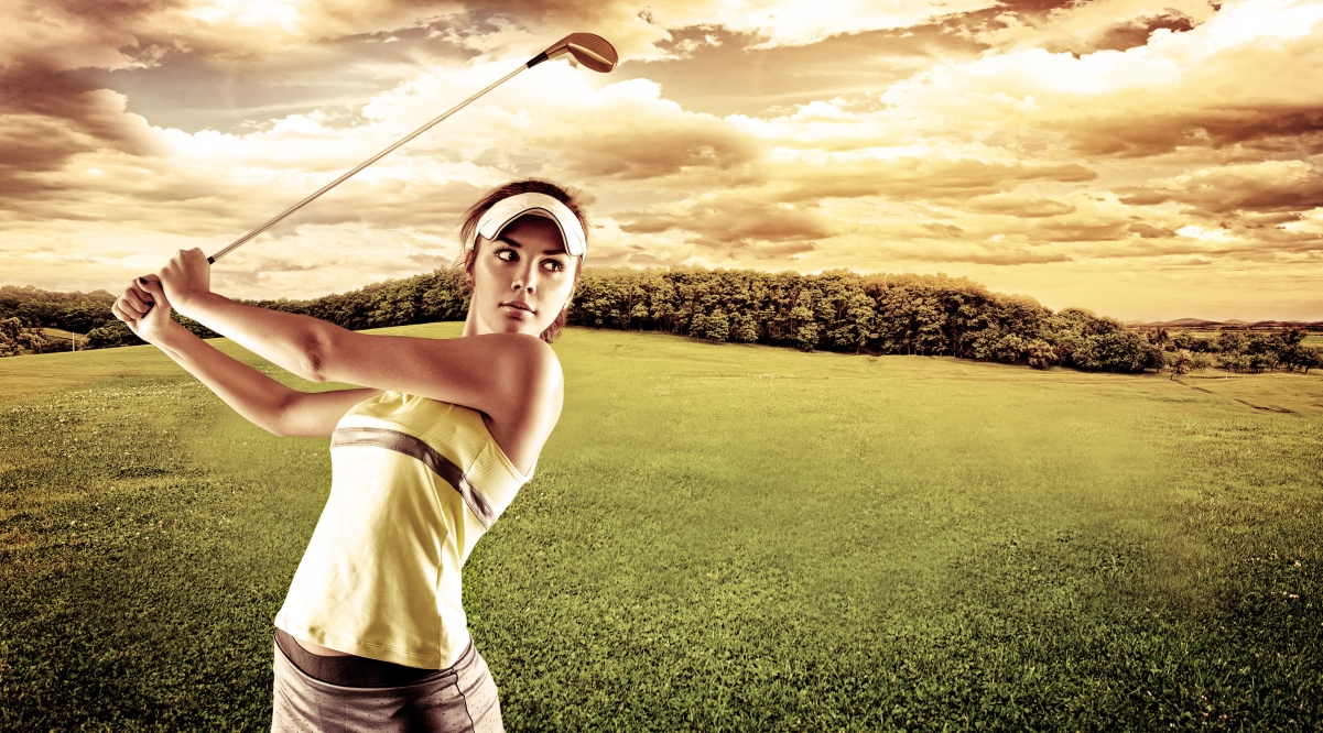年轻的职业高尔夫球员穿运动服 高尔夫美女4K壁纸