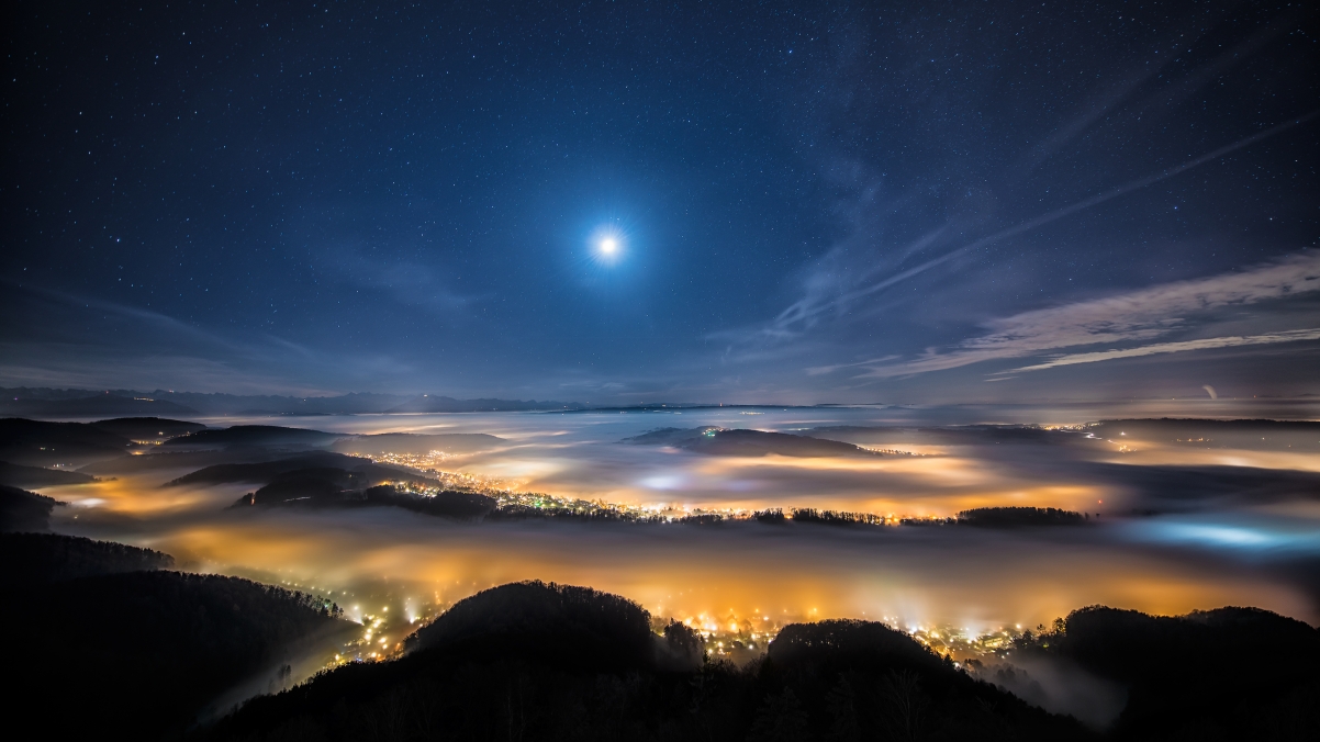 苏黎世旁边的瑞士高山的高峰夜晚风景3840x2160壁纸