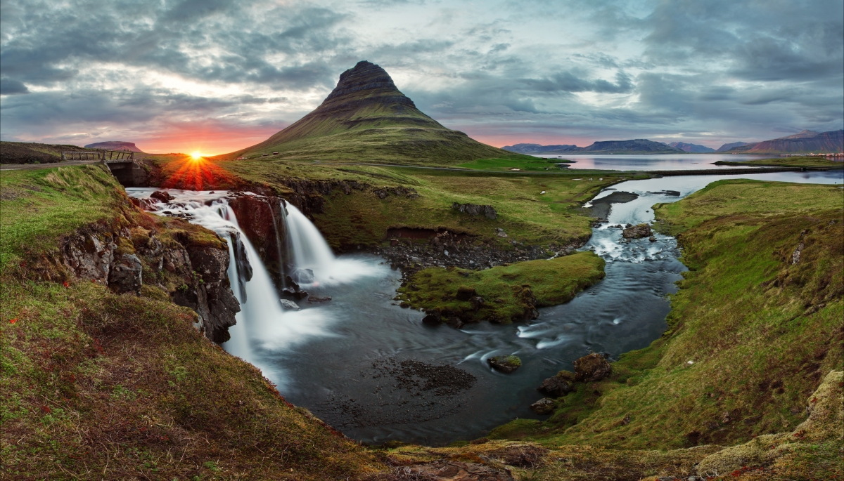 天空 太阳 日落 河流 山脉 瀑布 火山 冰岛 4k风景桌面壁纸
