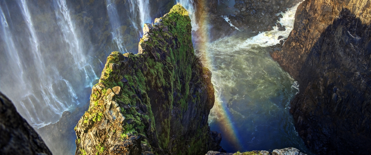 维多利亚瀑布彩虹风景3440x1440壁纸