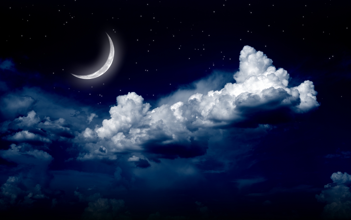 夜晚 月亮 月光 明月 云 星星 4K风景壁纸