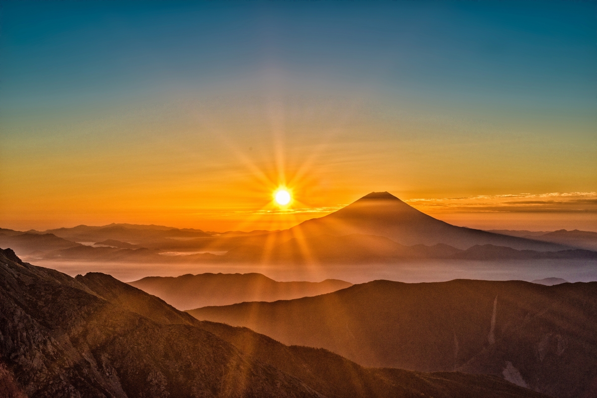 太阳富士山4k风景壁纸