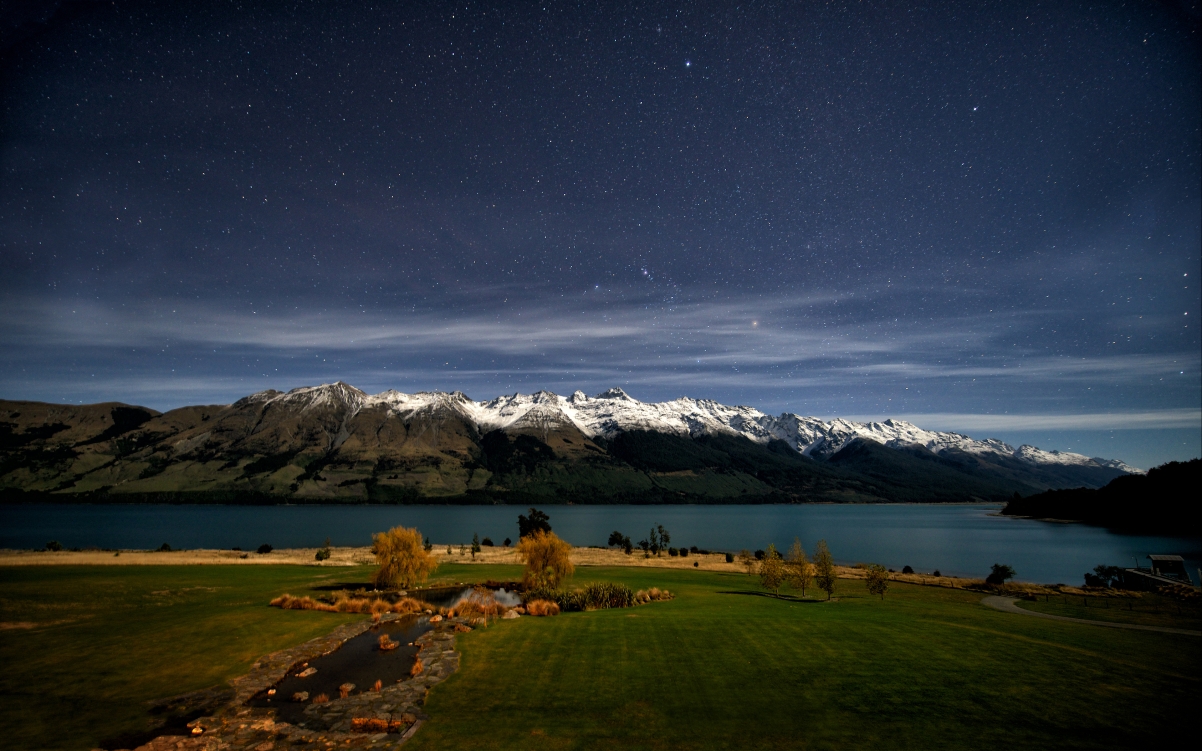 晚上 星星 新西兰湖4K风景壁纸