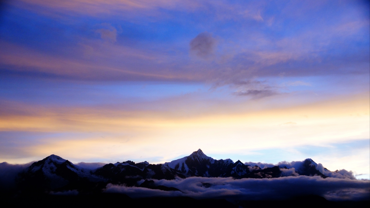 晨曦美景6K高清图片，精选4K风景壁纸，6000x3376分辨率畅享下载