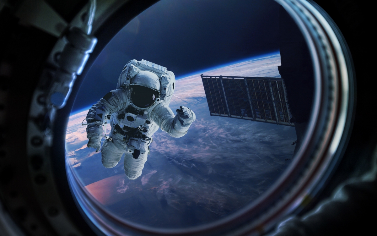 太空空间 宇航员 气氛 轨道 太空宇航员5k高清图片