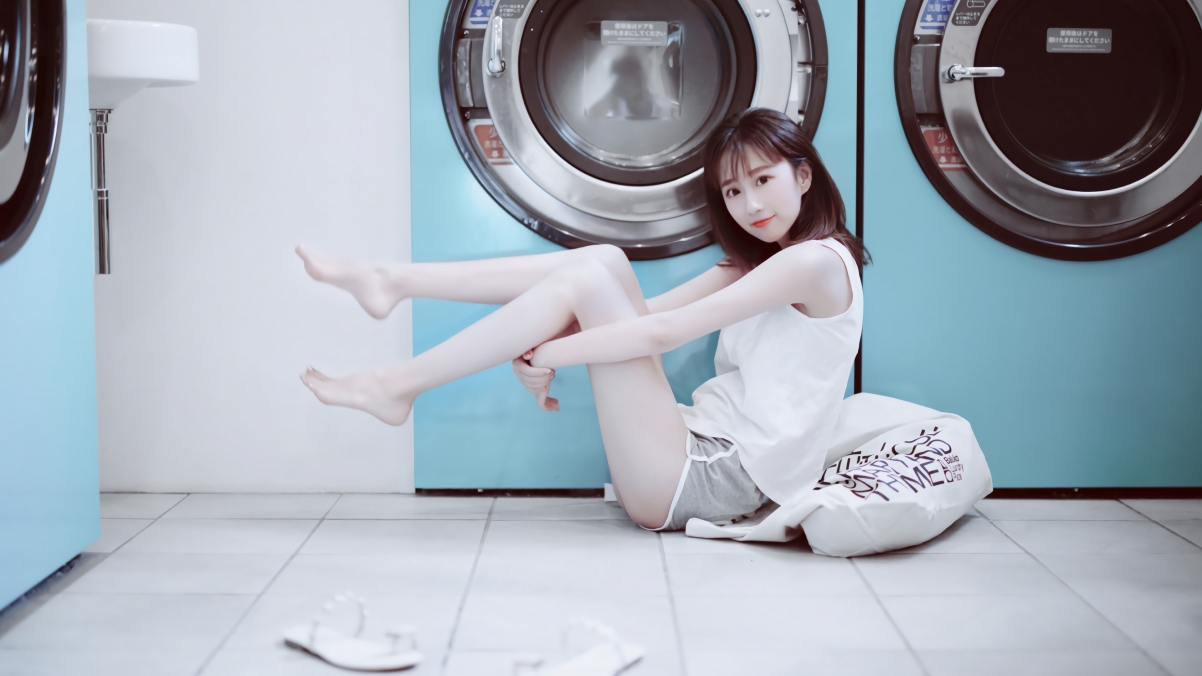 干洗店 洗衣机 清纯可爱美女4k壁纸3840x2160