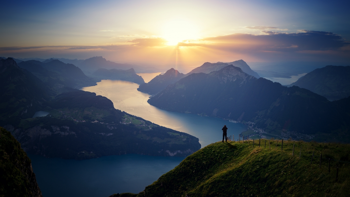 瑞士琉森湖4K高清风景壁纸 3840x2160