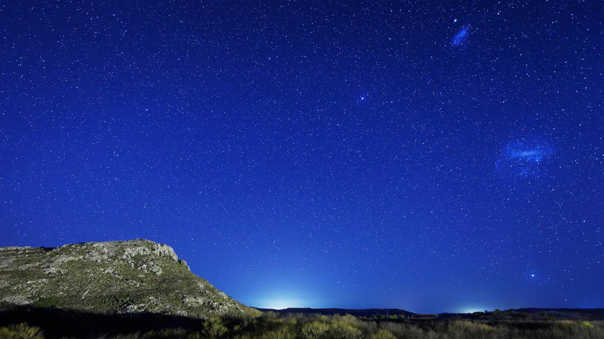 绝美星系星空4K超清壁纸，3840x2160高清大图，一键下载！