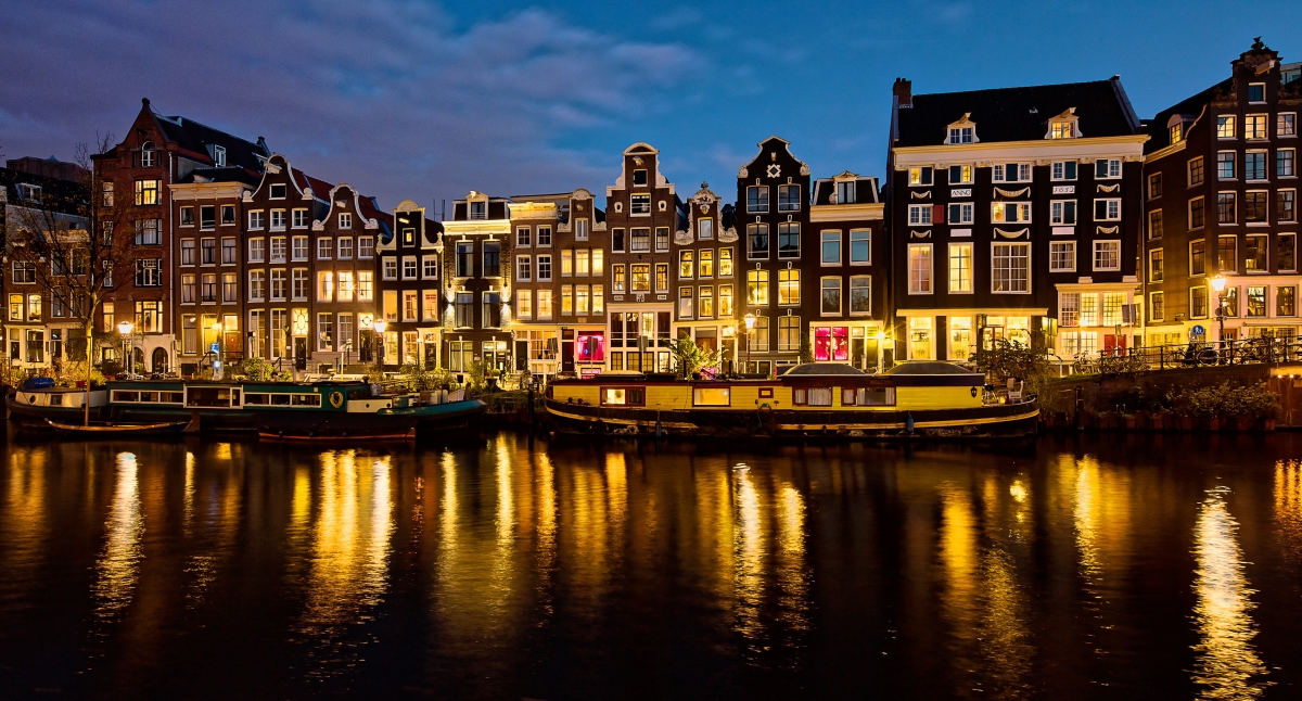 荷兰阿姆斯特丹,河流,运河,晚上,5K风景壁纸