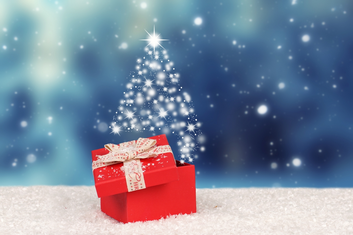 冬天的雪,圣诞节,新年,圣诞礼物6k背景图片