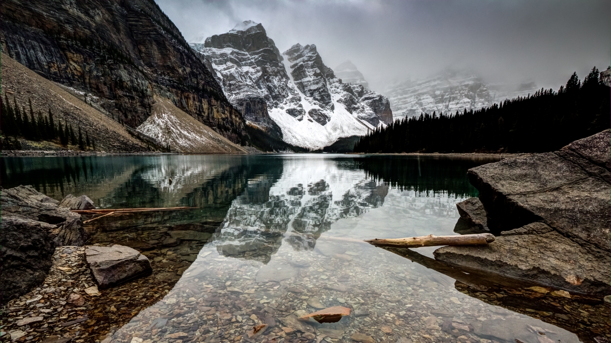 加拿大 莫林湖风景摄影4K壁纸