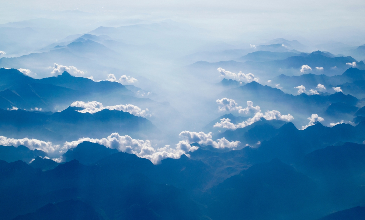 山 日出 美丽 天空 云 自然 6K风景图片