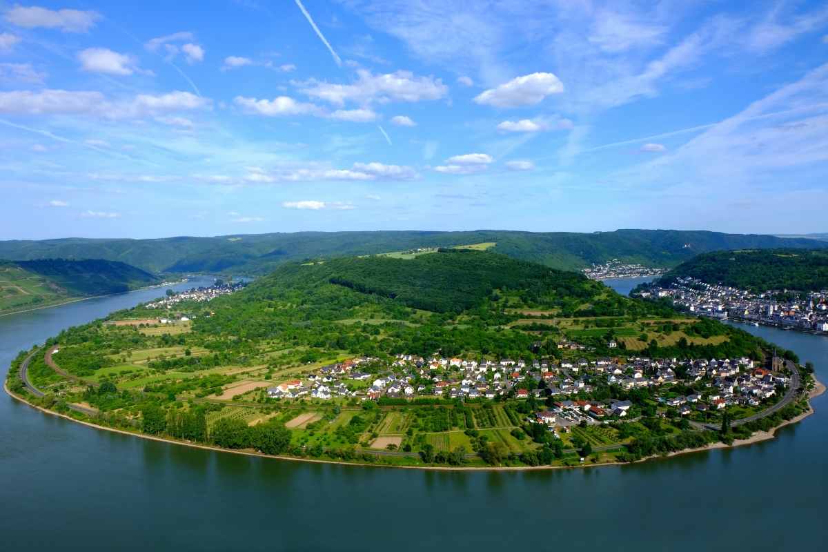 东莱茵河谷风景4K壁纸