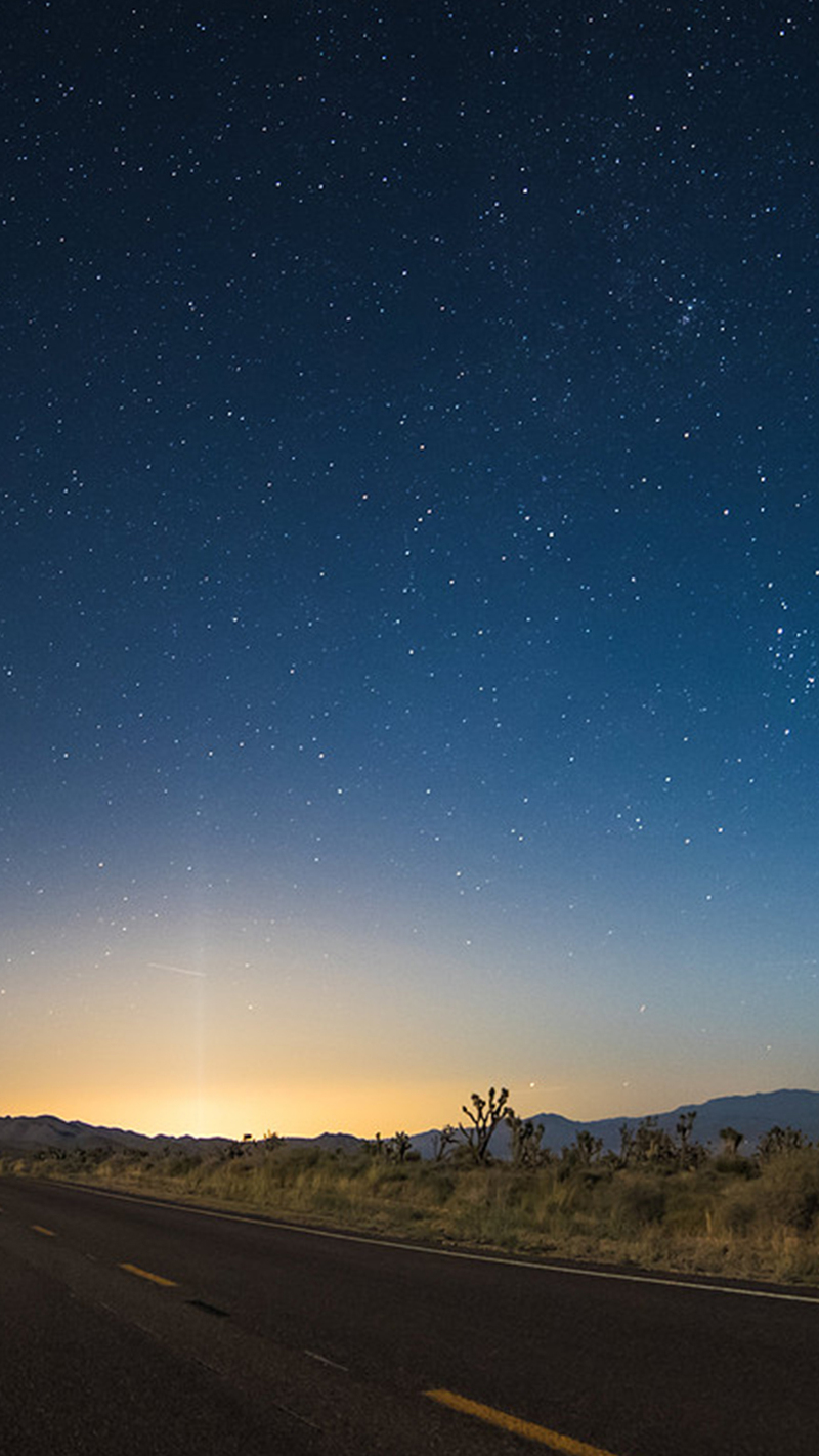 简约夜空马路H5背景，高清JPG，文艺清新设计素材下载