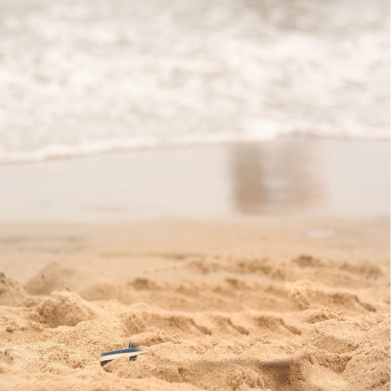 夏日沙滩海边文艺主图背景素材