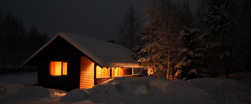 雪中的小木屋