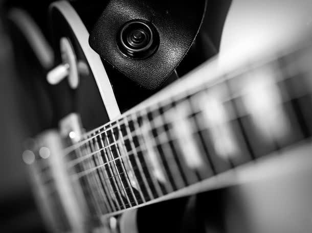 吉他黑白摄影图