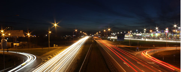 现代简约夜晚道路高清PNG透明背景，大气海报设计素材下载