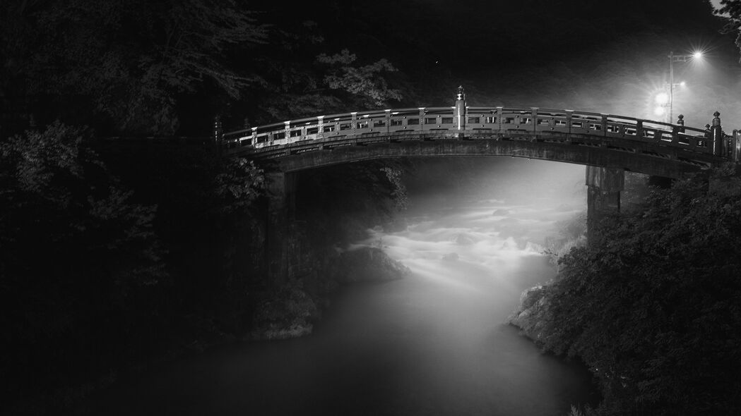 大桥 河流 雾 黑白 4k壁纸 3840x2160