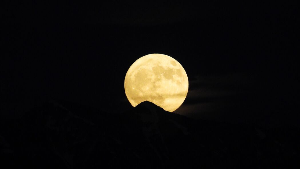 月亮 满月 山丘 剪影 夜间 4k壁纸 3840x2160