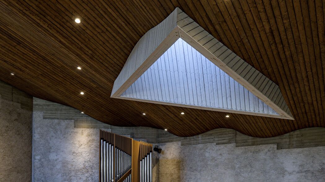 天花板 木板 木制 灯具 建筑 室内 4k壁纸 3840x2160