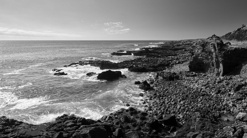 大海 石头 海岸 黑白 自然 4k壁纸 3840x2160