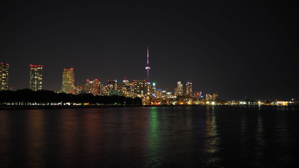 璀璨灯火映塔海，城市夜景4K超清壁纸（3840x2160）高清下载