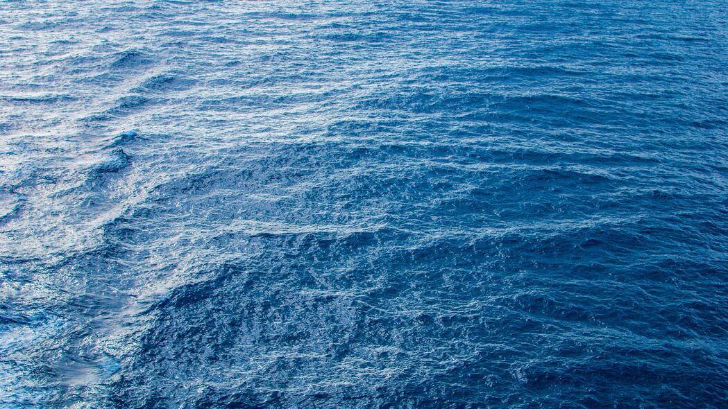 海洋 蓝色 波纹 表面 水 4k壁纸 3840x2160