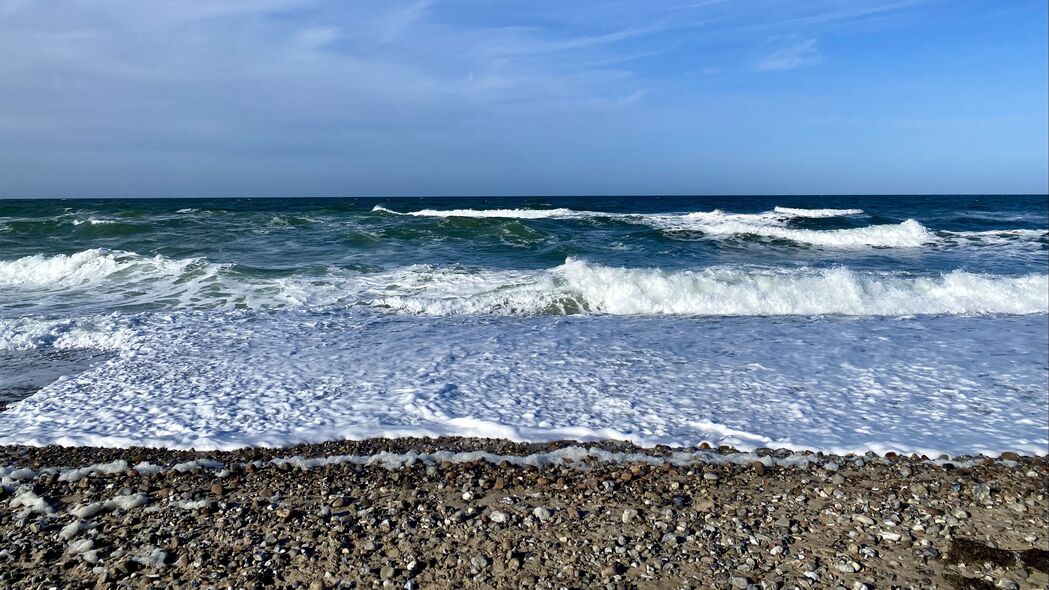 海岸 鹅卵石 大海 海浪 泡沫 自然 4k壁纸 3840x2160