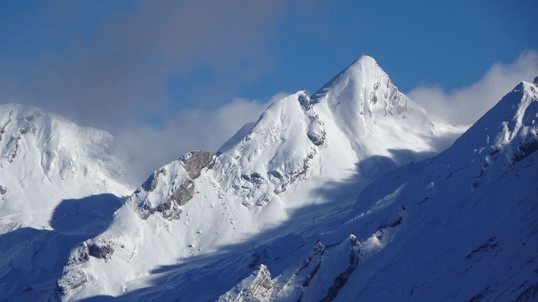 山脉 雪 斜坡 冬季 4k壁纸 3840x2160