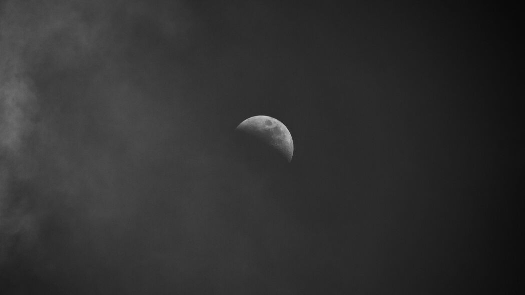 月亮 云 天空 夜晚 深色 灰色 4k壁纸 3840x2160