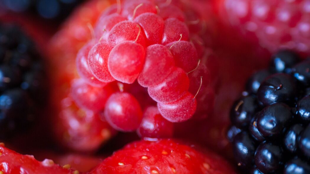 树莓 黑莓 草莓 浆果 宏 食品 4k壁纸 3840x2160