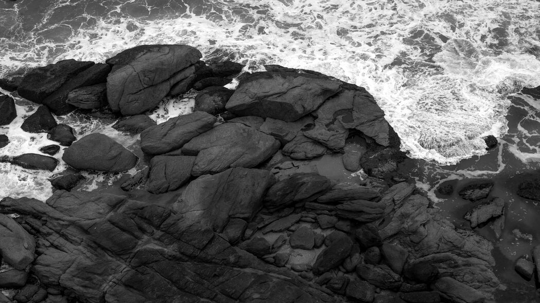 海岸 石头 大海 海浪 黑白 鸟瞰 4k壁纸 3840x2160