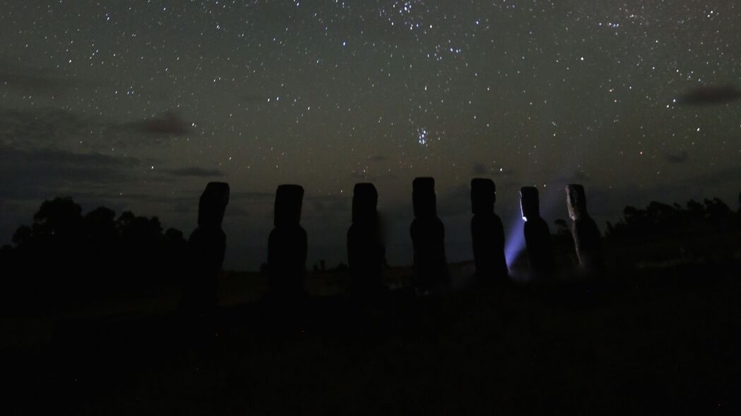 石头 偶像 夜晚 星星 深色 4k壁纸 3840x2160