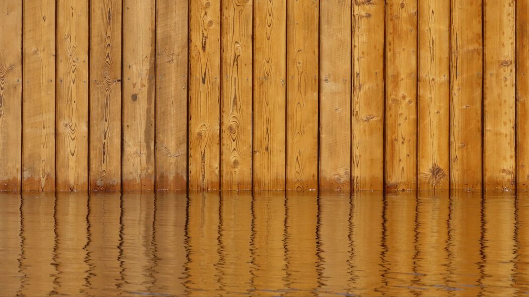 围栏 木板 木材 水 反射 棕色 4k壁纸 3840x2160