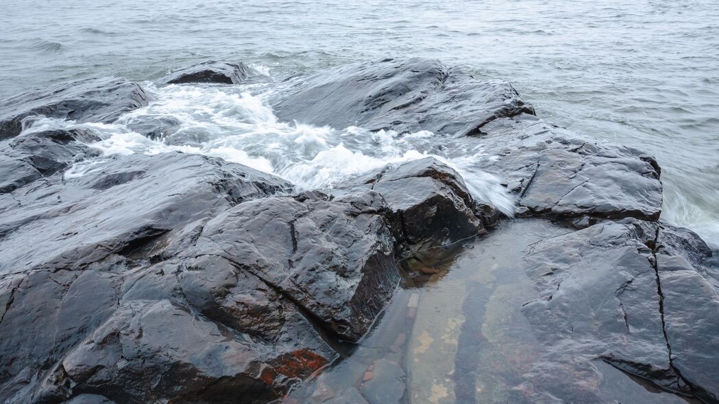 岩石 石头 水 波浪 海洋 4k壁纸 3840x2160