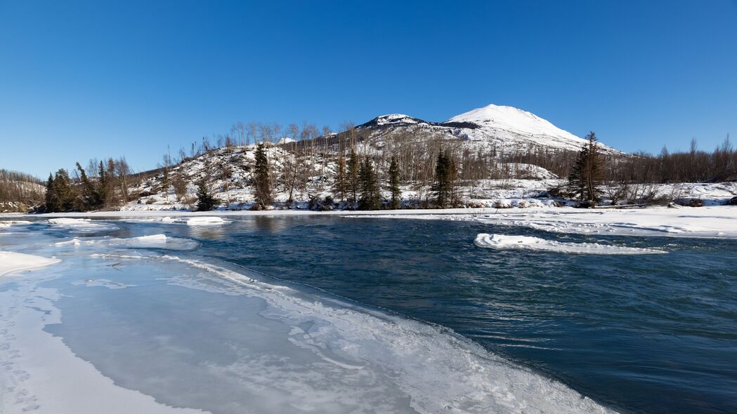 自然之美，湖光冰影雪景山峦，超清4K壁纸，3840x2160高清风景图片免费下载