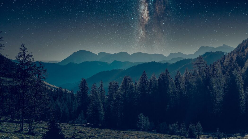 山脉 森林 星空 风景 夜间 4k壁纸 3840x2160