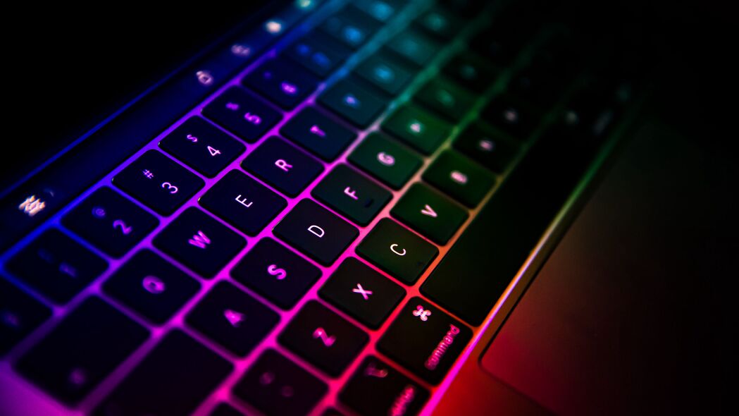 键盘 笔记本电脑 渐变 彩色 科技 4k壁纸 3840x2160