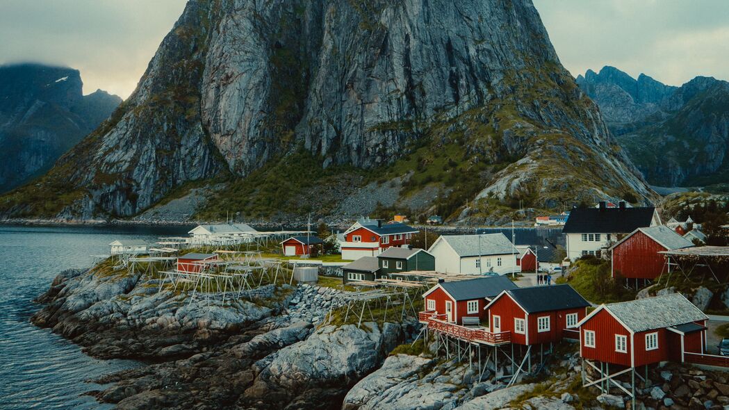 房子 山 海岸 鸟瞰图 风景 挪威 北欧 4k壁纸 3840x2160