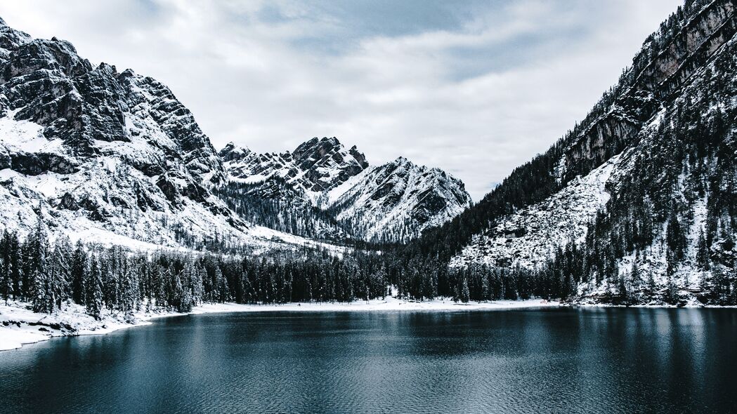 湖 山 雪 冬天 自然 4k壁纸 3840x2160