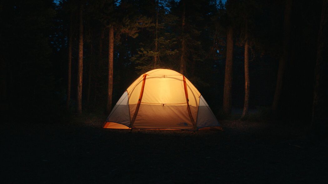 帐篷 露营 夜晚 森林 深色 4k壁纸 3840x2160