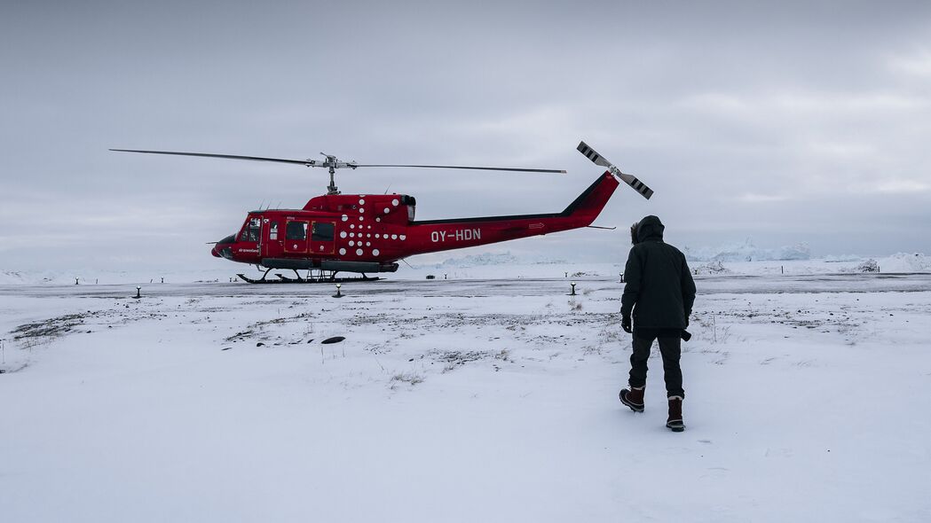 直升机 人 雪 冬季 4k壁纸 3840x2160
