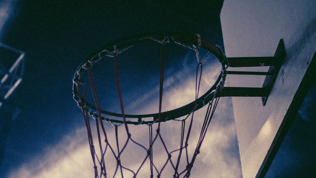 篮球 篮球网 篮球箍 篮球篮板 天空 4k壁纸 3840x2160