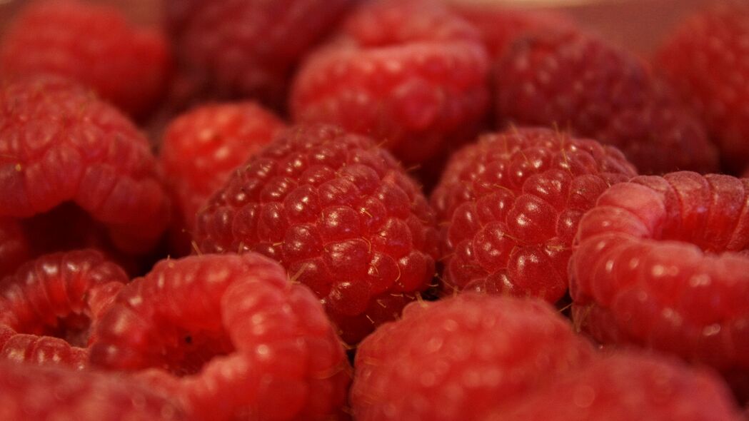 树莓 浆果 水果 宏 红色 4k壁纸 3840x2160